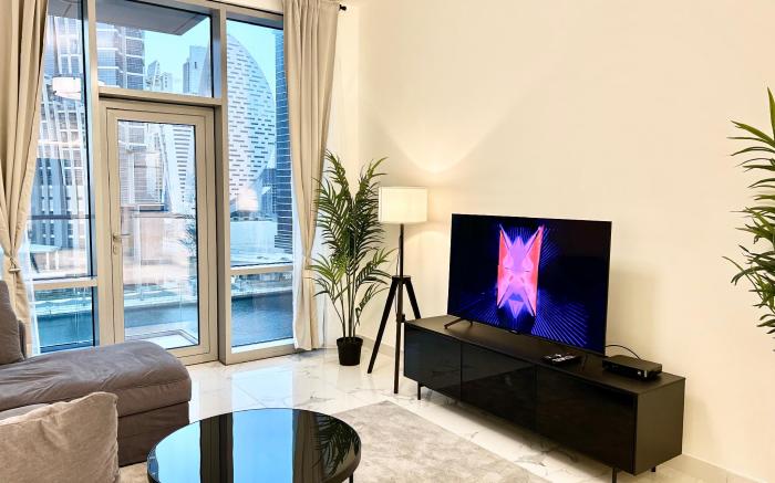 Stunning 1Bedroom with balcony in Al Habtoor city 
