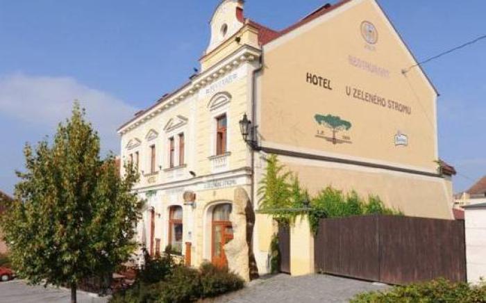 Hotel U Zeleneho stromu