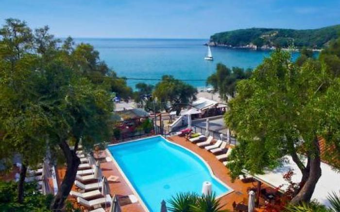Valtos Beach Hotel
