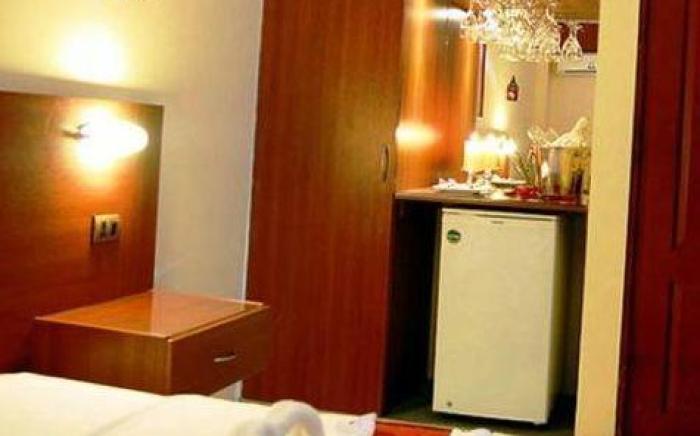 Hotel Vila Santa