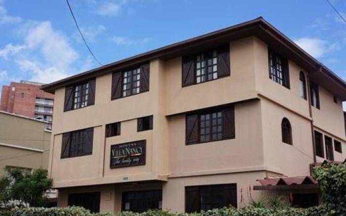 Hotel Muros Quito