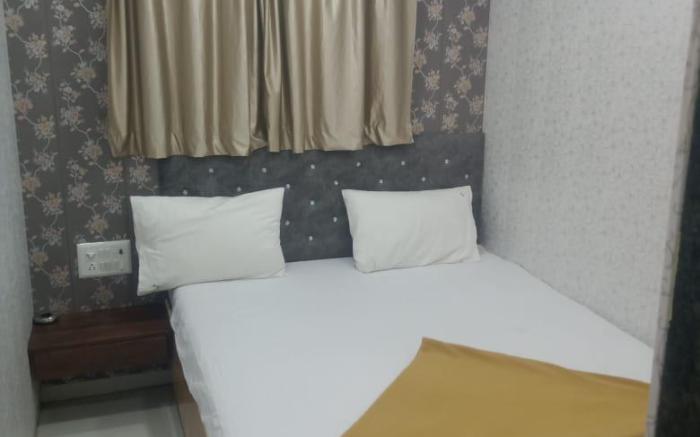 Hotel Saini Guest House, Mumbai