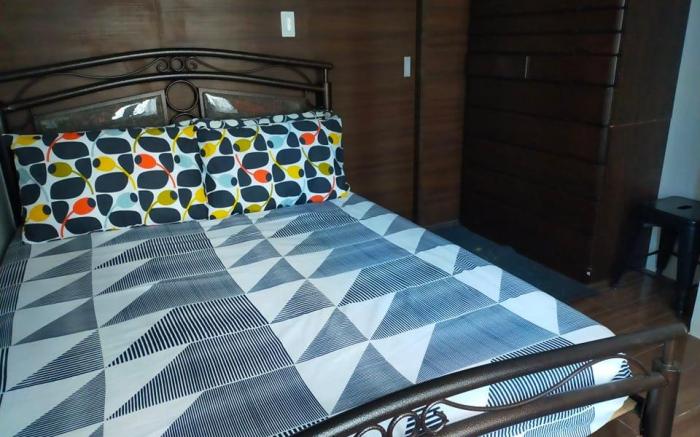 Condo in Makati City - Air Residences
