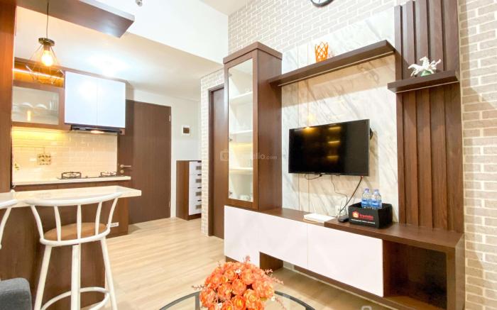 Great 2BR Transpark Juanda Bekasi Apt By Travelio
