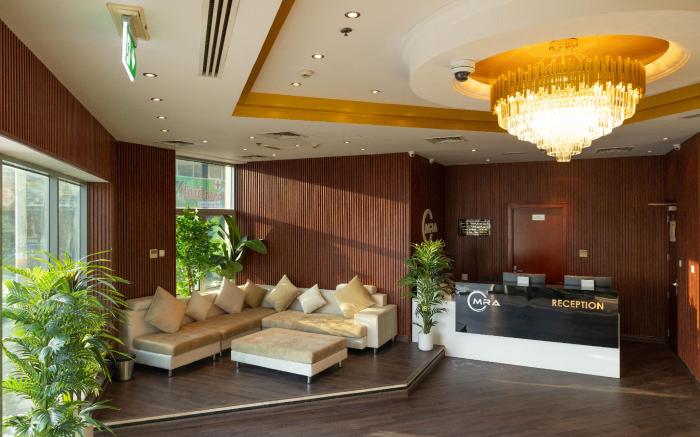 MRA GRAND HOTEL
