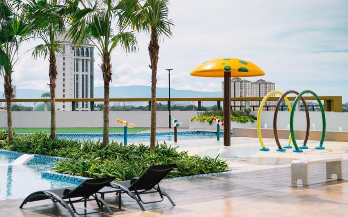 Awesome Pool Modern Cozy 3RoomSuite@METROPOL PERDA