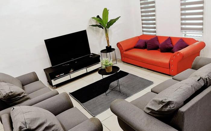 Botani Taman Cyber ipoh(2-24 pax /tv box/mahjong)