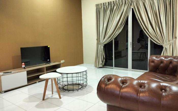 Melaka homestay 9pax Condo Klebang 