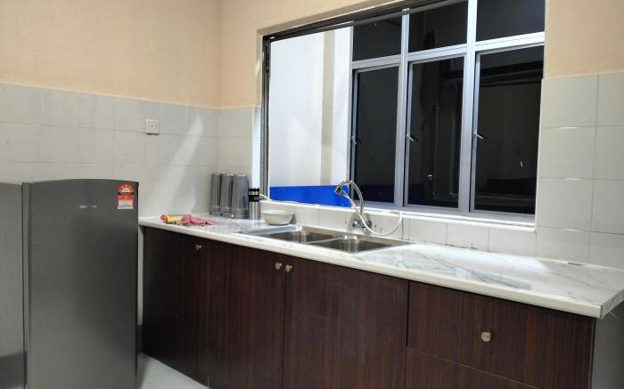 Melaka homestay 9pax Condo Klebang 
