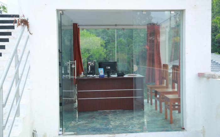 Royal Galaxy Inn By Bihotels