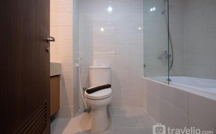 Spacious Studio at Kemang Village By Travelio