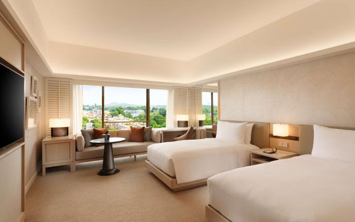 Conrad Singapore Orchard