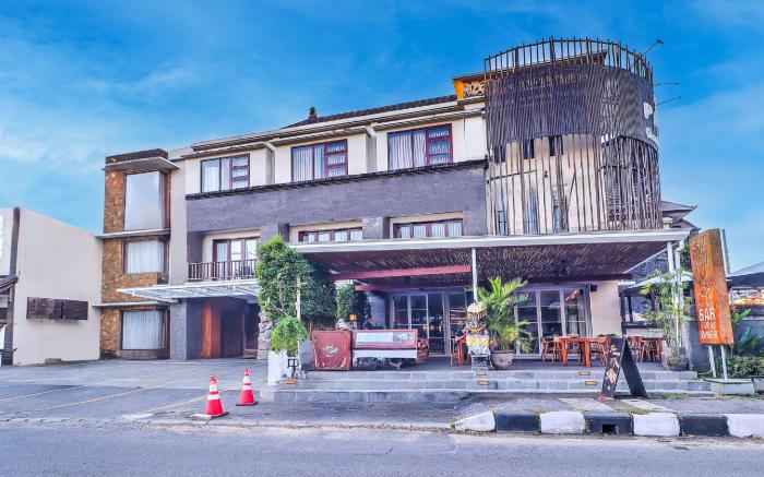 Palette Signature Hotel