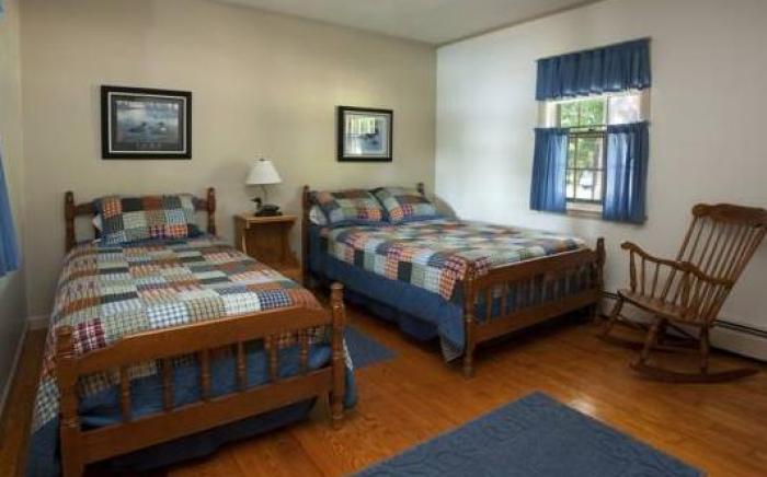 Alamoosook Lakeside Inn Orland