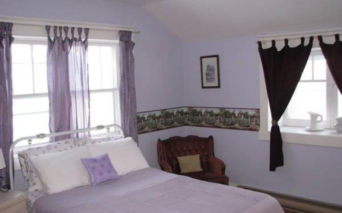 Auberge De Mon Petit Chum B&B