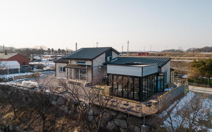 Yeoncheon Shineunsigan Pension