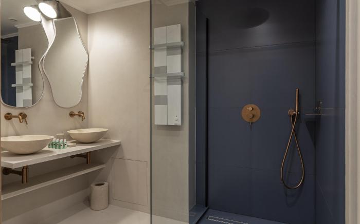 The Blue Suite on Champs Elysées Avenue