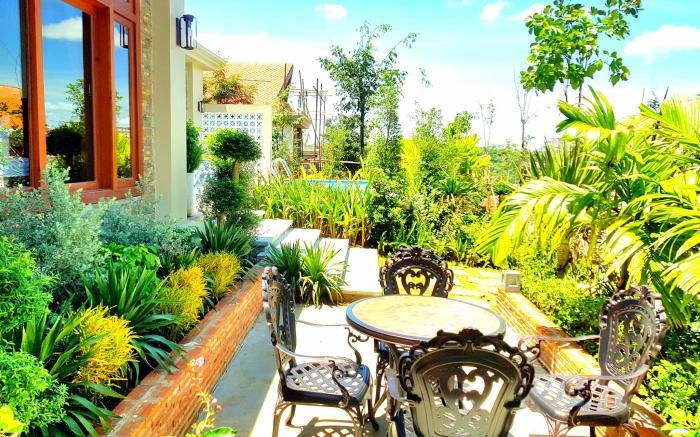 KNN Luxury Hill