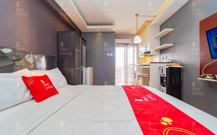 Redliving Apartemen Cinere resort - Gold Room