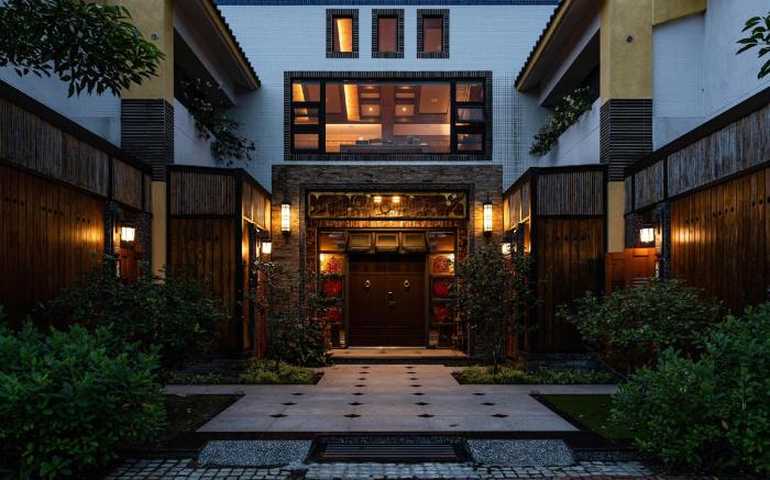 Zen and Zan Resort