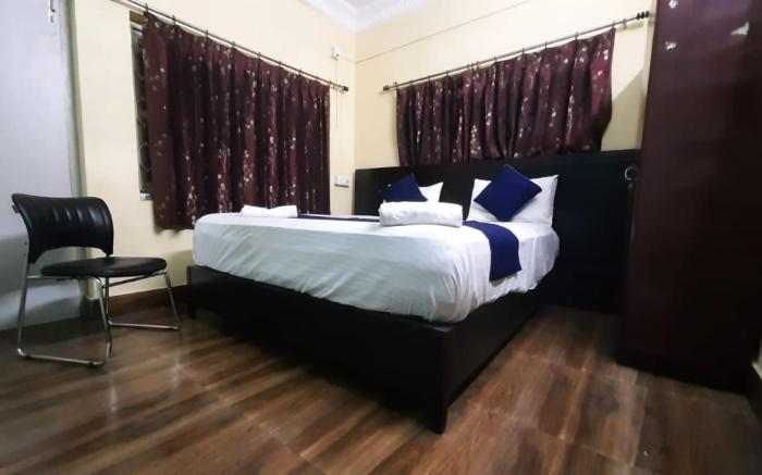 Goroomgo Salt Lake Palace Kolkata