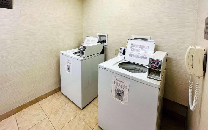 Comfort Inn & Suites Olathe - Kansas City