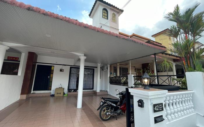 Ipoh 42 Symphony 12pax 4Bedroom 3bathroom 3carpark