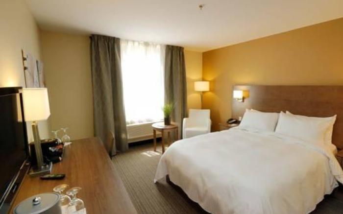Imperia Hotel et Suites Terrebonne