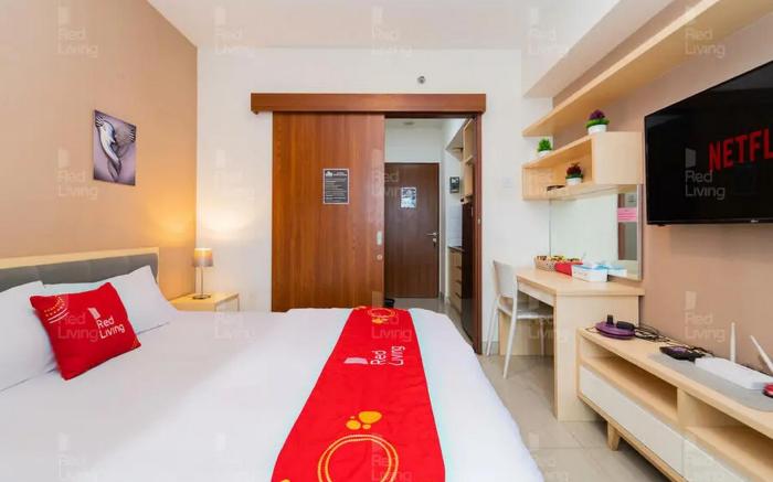 RedLiving Apartemen Grand Kamala Lagoon - Icha Rooms Tower Barclay South with Netflix