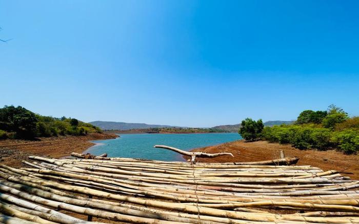Appa Art cottage: Room + pool + lake + 3 meals
