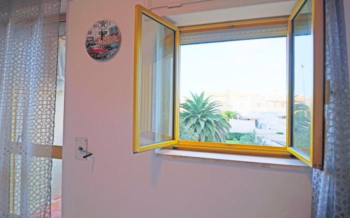 Holiday House casa Vacanze Alba A Otranto with balcony and air conditioning