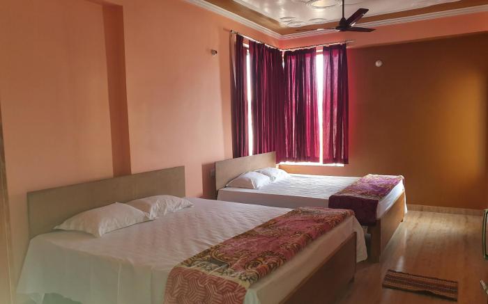 Pratimalaya Inn.