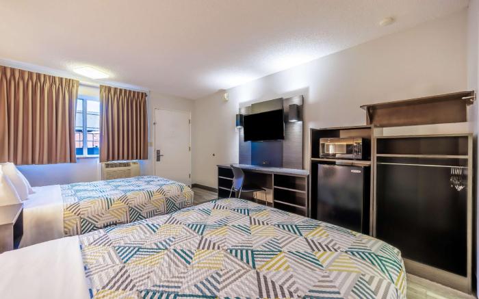 Motel 6 Portland, OR – Southeast