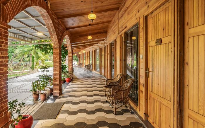 The Sylvan Retreat