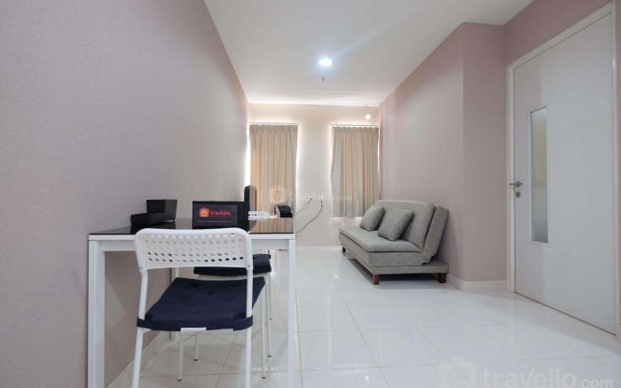 Relax 1BR at Sentul City Tower By Travelio