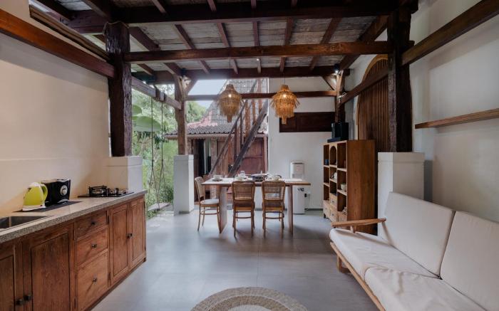 Canggu River House Villa by Betterplace