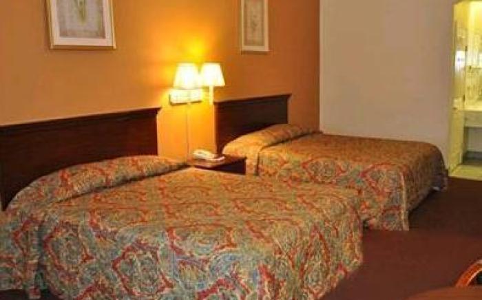 Boca Chica Inn and Suites