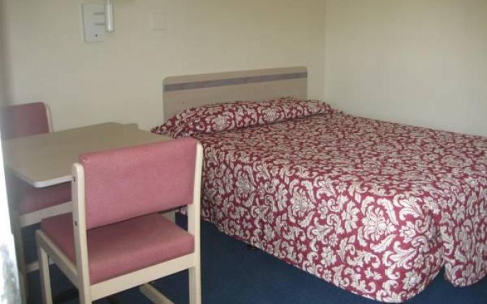Carpet Inn