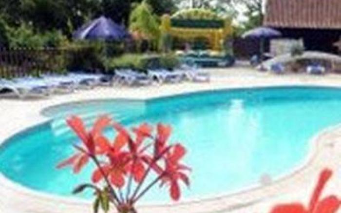 Camping Pommiers des Trois Pays