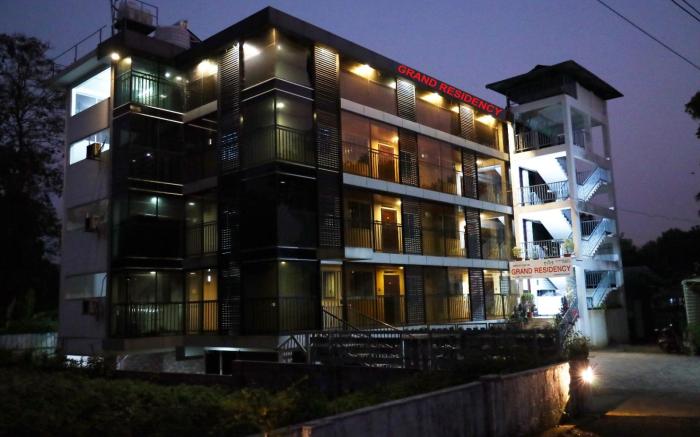 AIRPORT COCHIN GRAND RESIDENCY