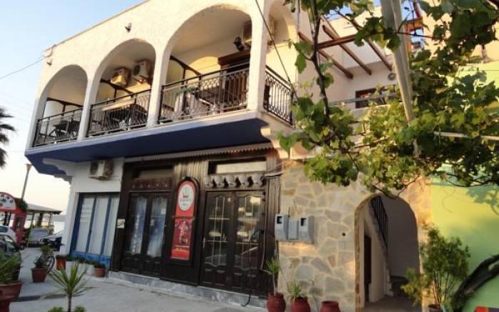 Captain's Beach Apartments