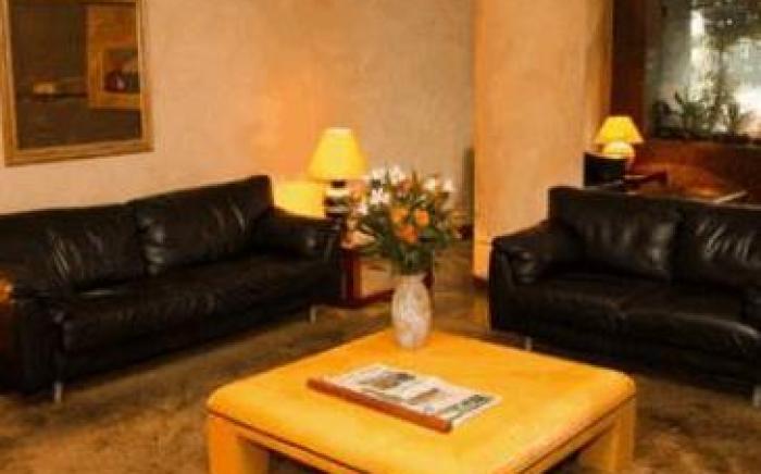 Hotel Rojas All Suite