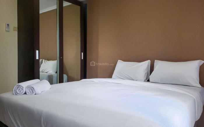 Comfy Studio Belmont Residence Puri By Travelio