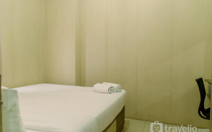 Comfort Simply 2BR Green Pramuka City By Travelio