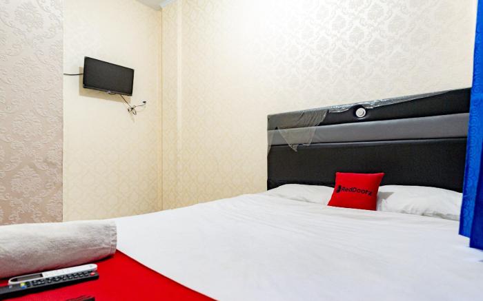 RedDoorz Near RSUD Dr. Pringadi Medan 3