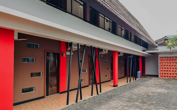 Urbanview Hotel Amarilis Sentul Bogor by RedDoorz