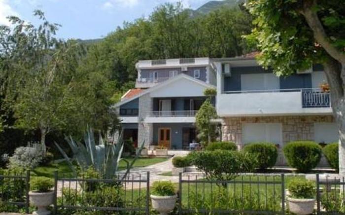Apartments Ivanovic