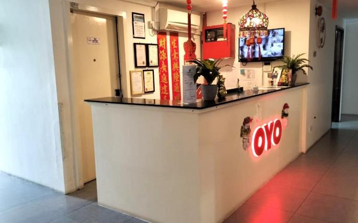 988 Hotel