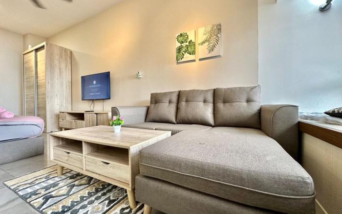 MWHolidayA1817{CozySuite}Seaview+PoolView