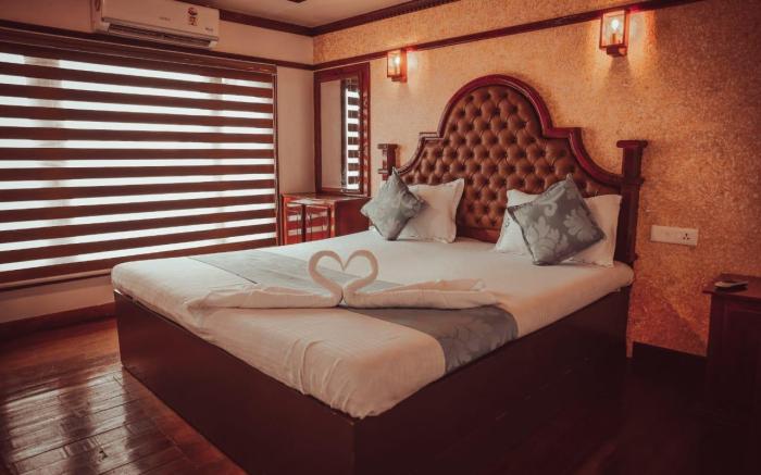 Kerala houseboat Alappuzha